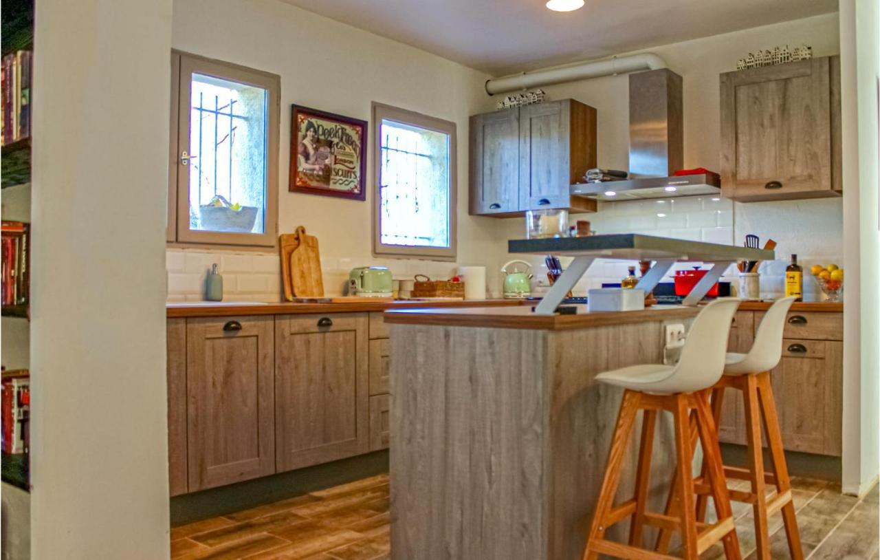 Gorgeous Home In Туретс Екстериор снимка